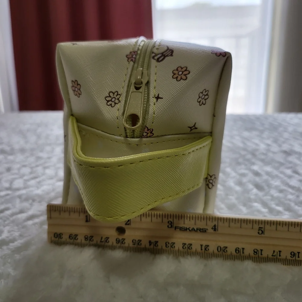 Kawaii Cosmetic Bag/Pouch Bag